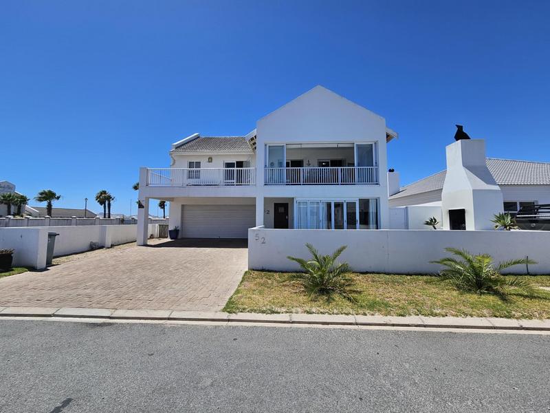 3 Bedroom Property for Sale in Sandy Point Western Cape